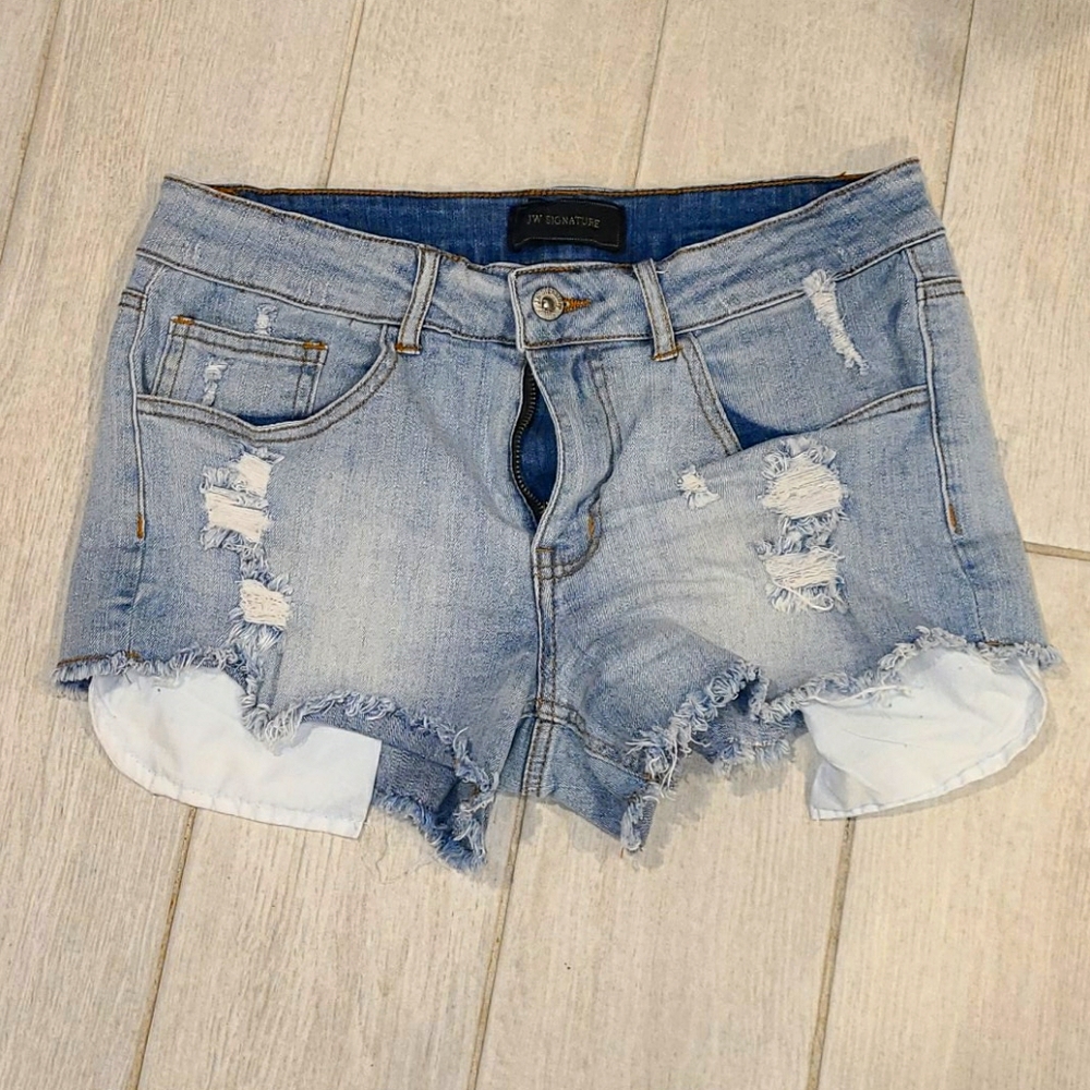 Just Signature jean shorts